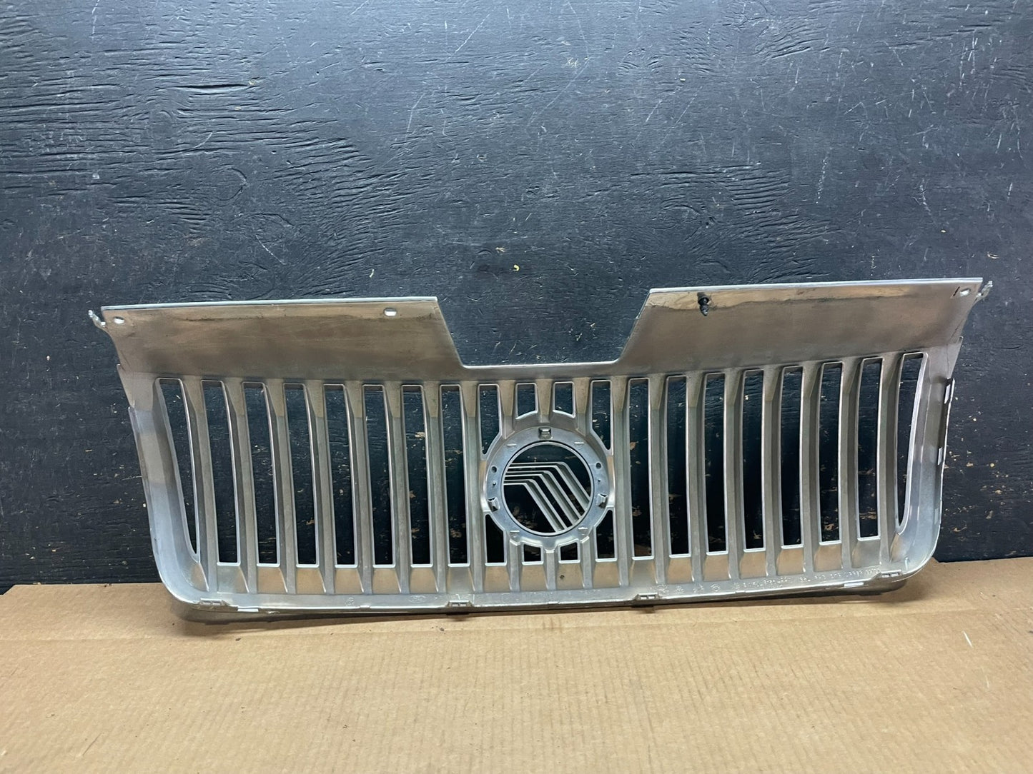 2006 2007 2008 2009 Mercury Milan Front Upper Chrome Trim Grille OEM aa9079 DG4