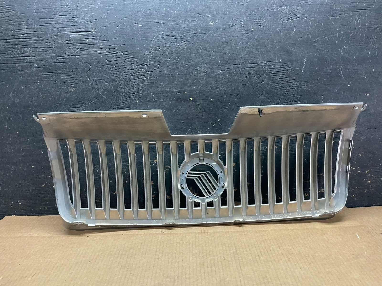 2006 2007 2008 2009 Mercury Milan Front Upper Chrome Trim Grille OEM aa9079 DG4