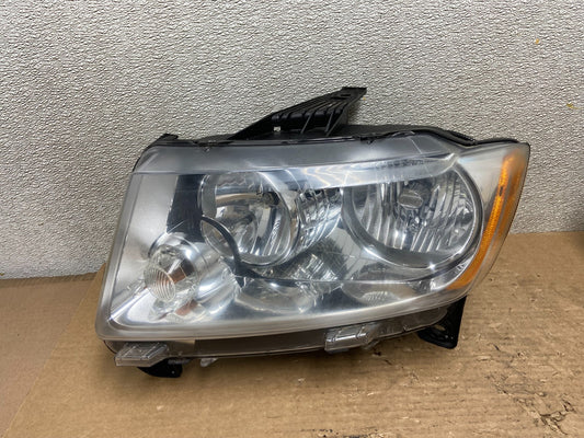 2011 to 2013 Jeep Grand Cherokee Halogen Left Driver Lh Headlight Oem AB4880 DW0