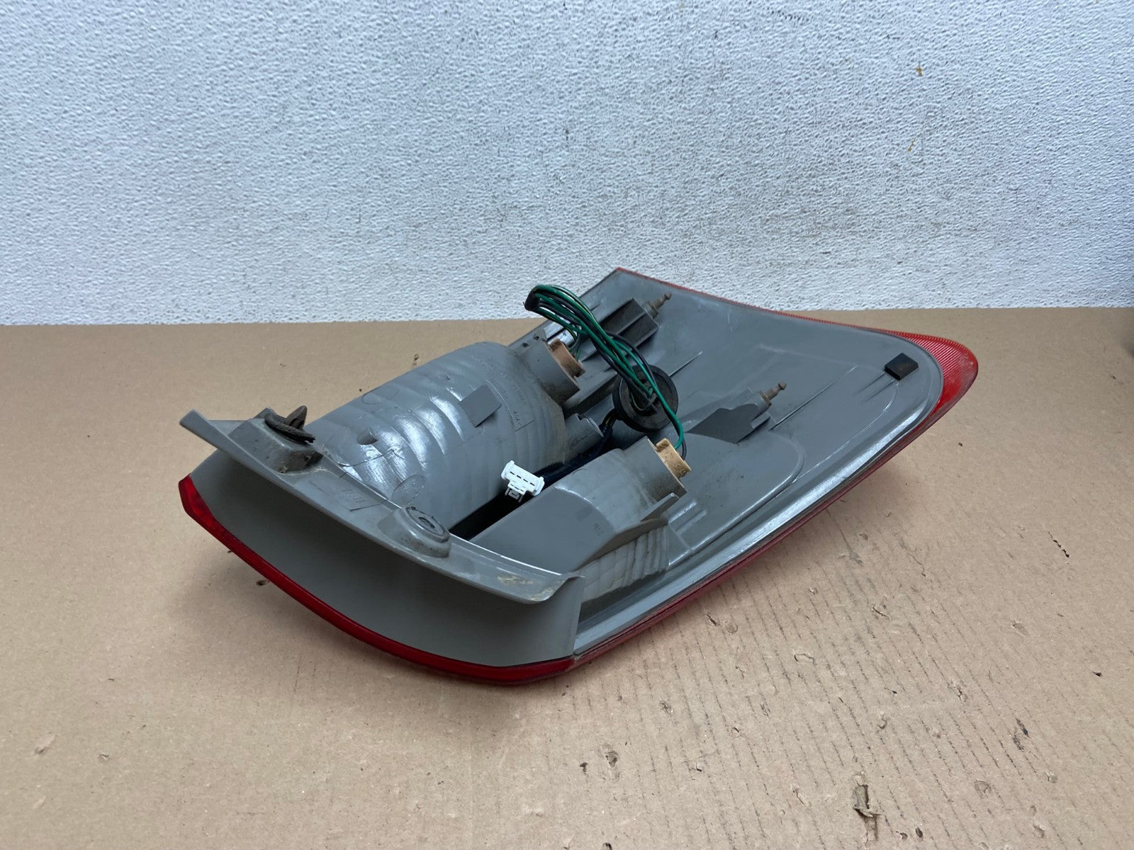 2008 to 2015 Nissan Rogue Right Passenger Rh Side Tail Light AE7228 LK4