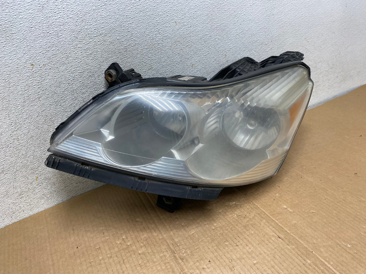 2009 to 2012 Chevrolet Traverse Left Driver Side Halogen Headlight AI5807 LK2