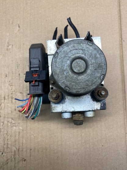 20896911 Chevrolet Tahoe 2011 ABS Anti-Lock Brake Pump Control Module AE8008 DW5