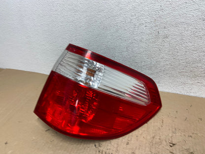 2005 2006 2007 Honda Odyssey Right Passenger RH Side Tail Light AF2919 LK1
