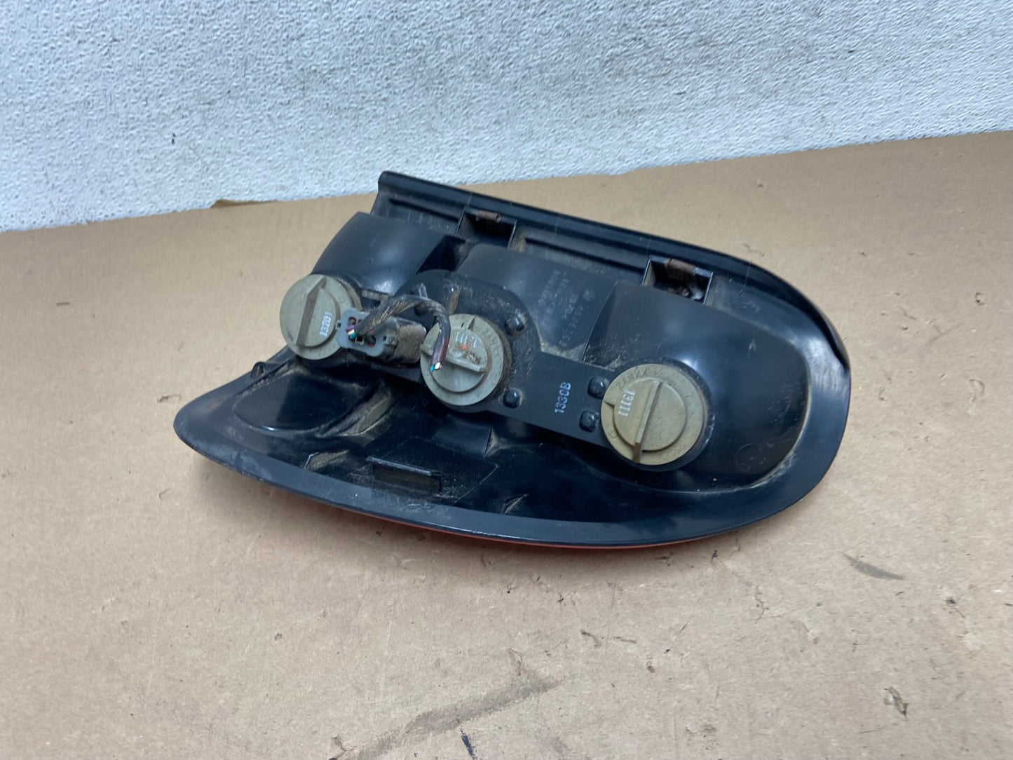 1998 to 2003 Dodge Durango Tail Light Left Driver LH Side AG4146 LK5