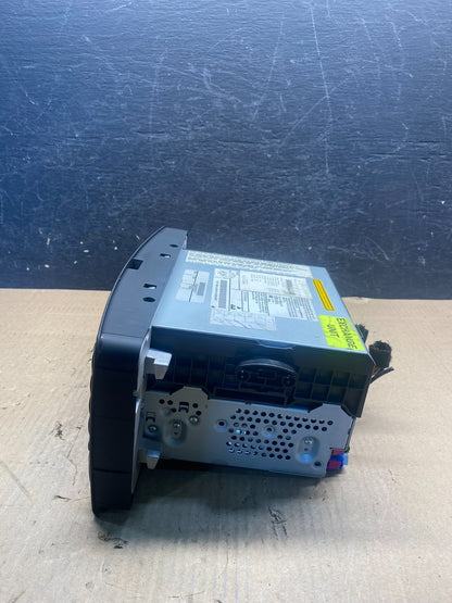 2009 to 2012 Mercedes ML350 GL450 Radio Navigation Screen Display AH4793 DG1