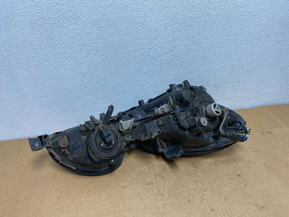 2001 to 2005 Lexus GS430 Gs300 Left Driver Lh Headlight Halogen AC8550 DW9