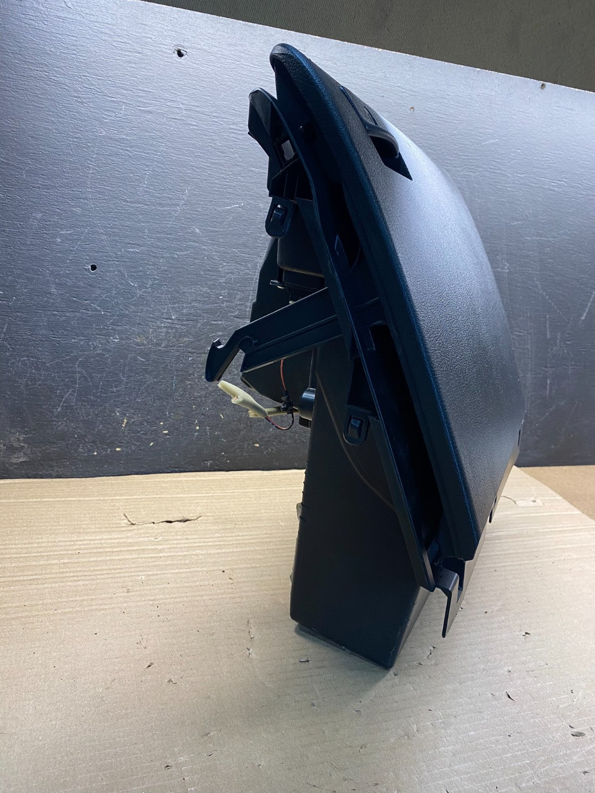 2007-2012 Nissan Altima Front Right Passenger Storage Glove Box ah9943 DG1