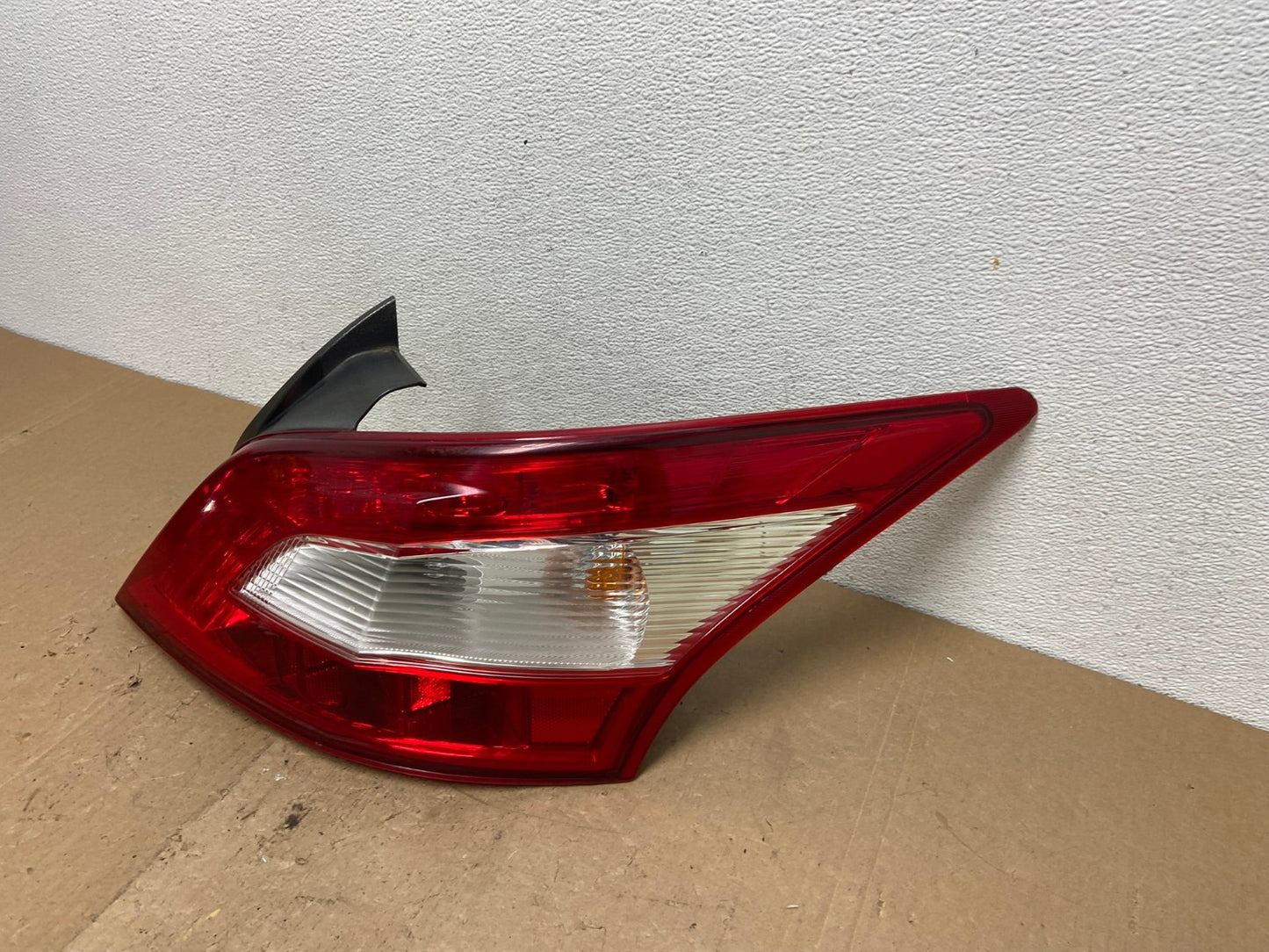 2009 2010 2011 Nissan Maxima Right Passenger RH Side Tail light DEPO AC5939 LK1