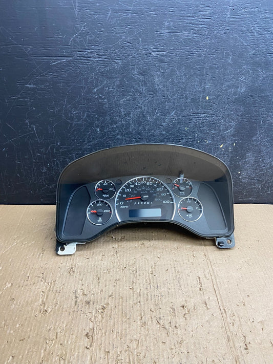 2013 to 2017 Chevrolet Express Speedometer Cluster Gauge AF1626 DG0