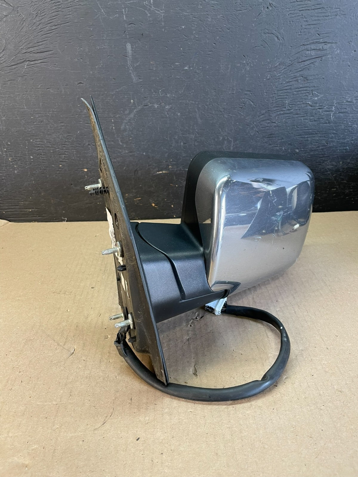 2004 to 2015 Nissan Armada Left Driver LH View Door Heated Mirror AE1133 DW1