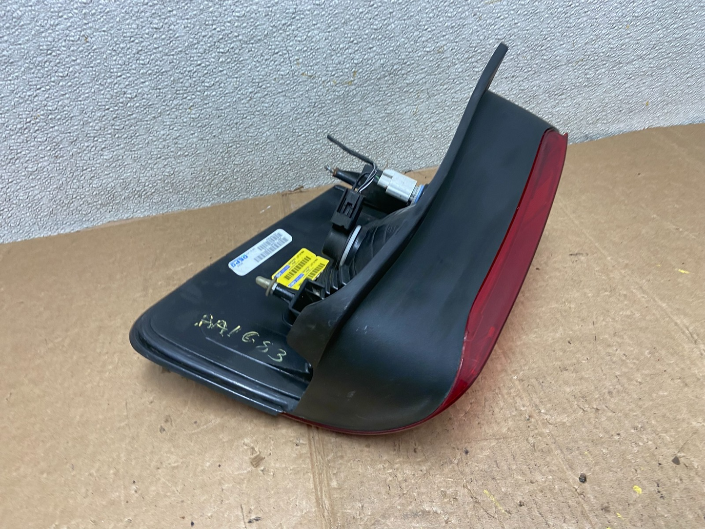 2008 to 2012 Ford Escape Left Driver LH Side Tail Light AA1683 PS4