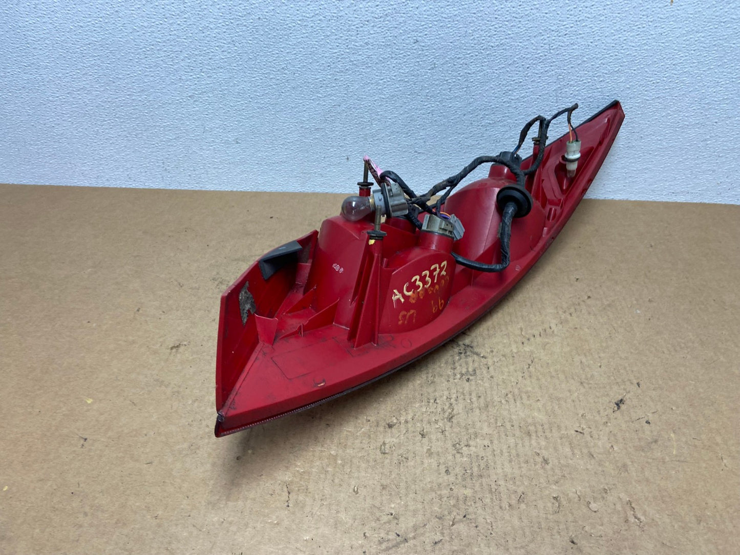 1999 to 2002 Mercury Cougar Left Driver LH Tail Light AC3372 LK6