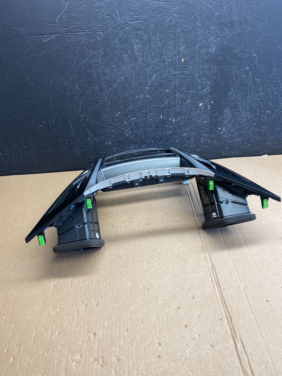 2011 - 2014 Hyundai Sonata Center Radio Climate Control Air Vent Bezel AE4396 DG3