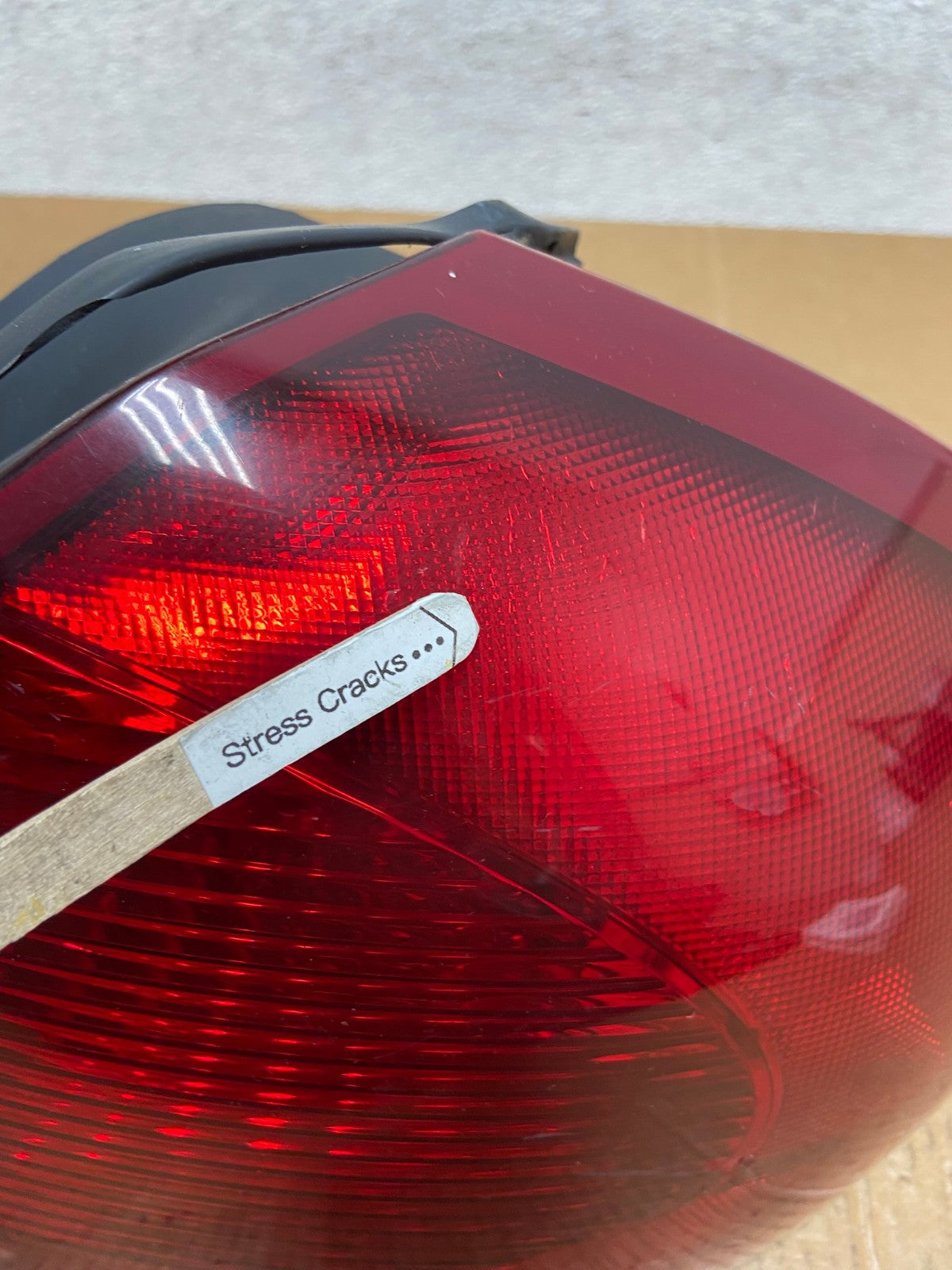 2000 to 2003 Ford Taurus Right Passenger Rh Side Tail Light AE2681 LK4