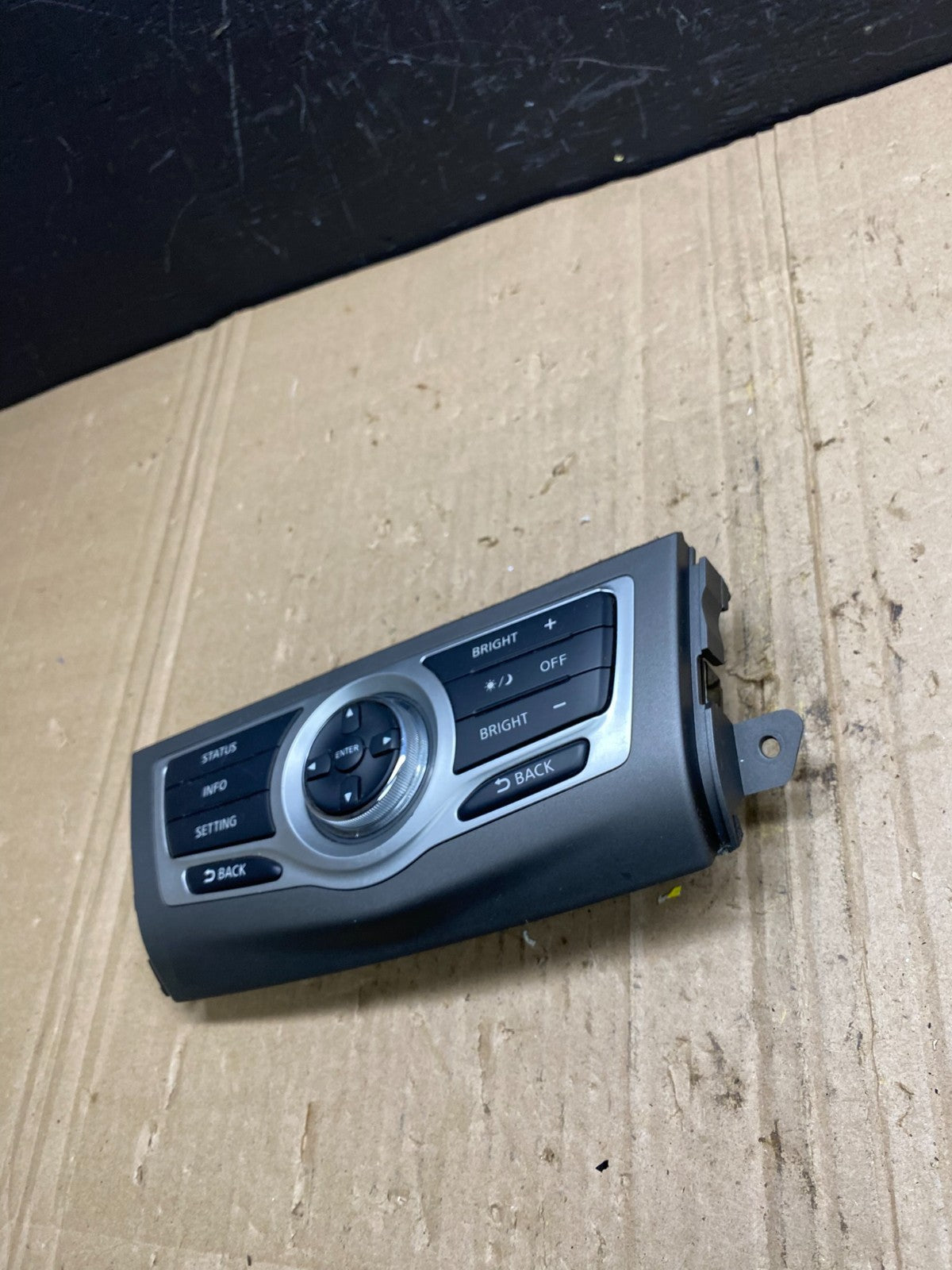 2009-2014 Nissan Murano AM FM Radio CD Control Panel AB9025 DG1