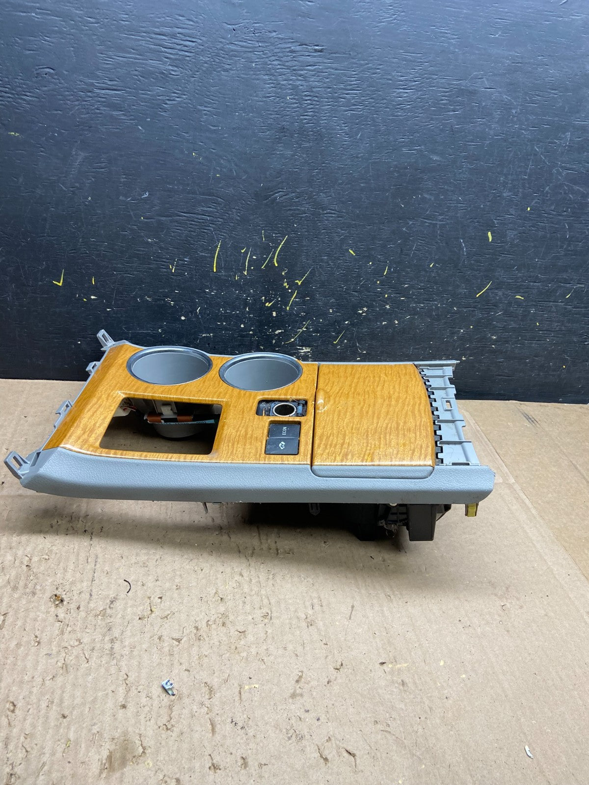 2008 2009 2010 Toyota Highlander Front Center Shifter Bezel Cup Holder Y5442 DG4