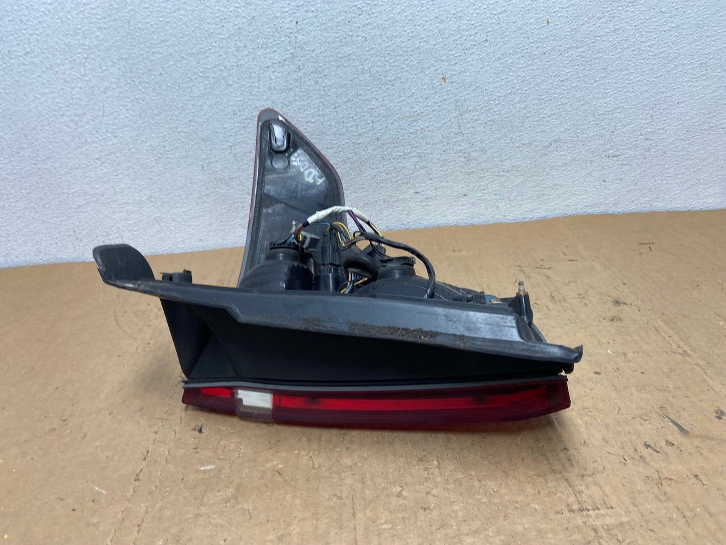 2011 2012 2013 2014 2015 Ford Explorer Left Driver LH Side Tail light AD0571 LK5