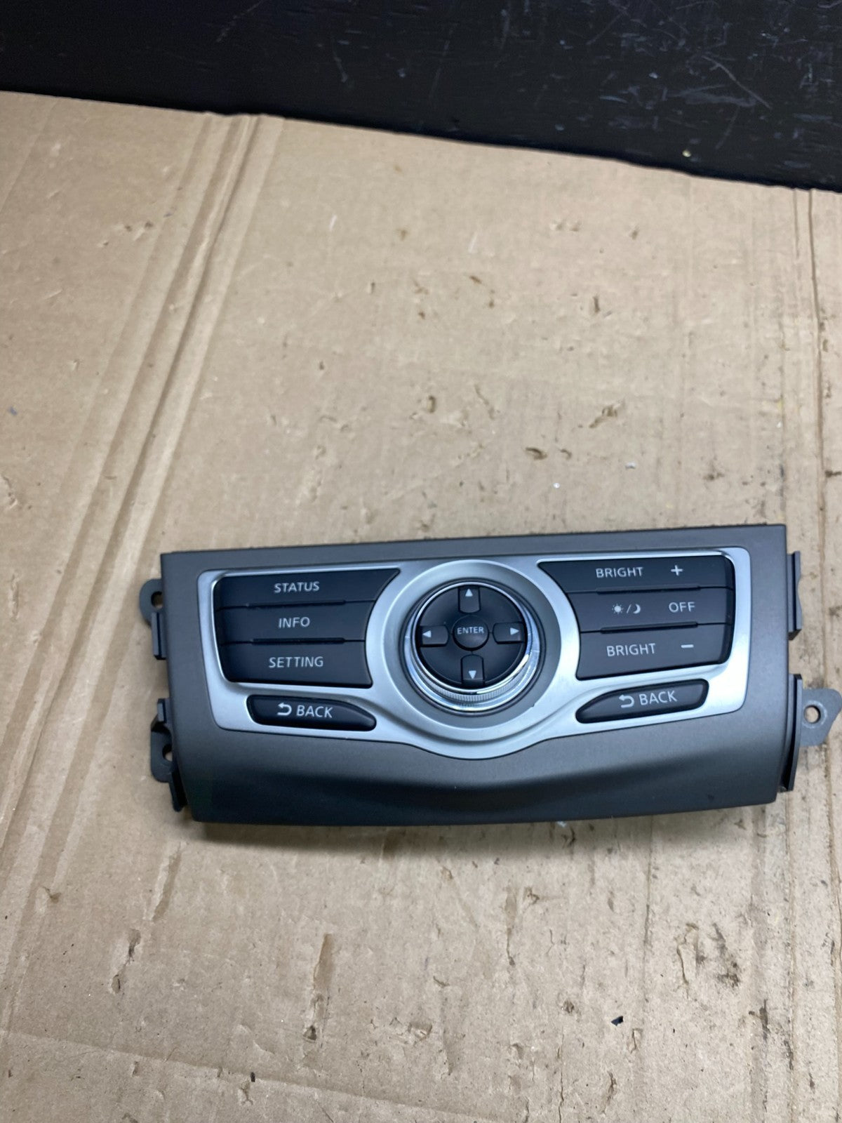 2009-2014 Nissan Murano AM FM Radio CD Control Panel AB9025 DG0