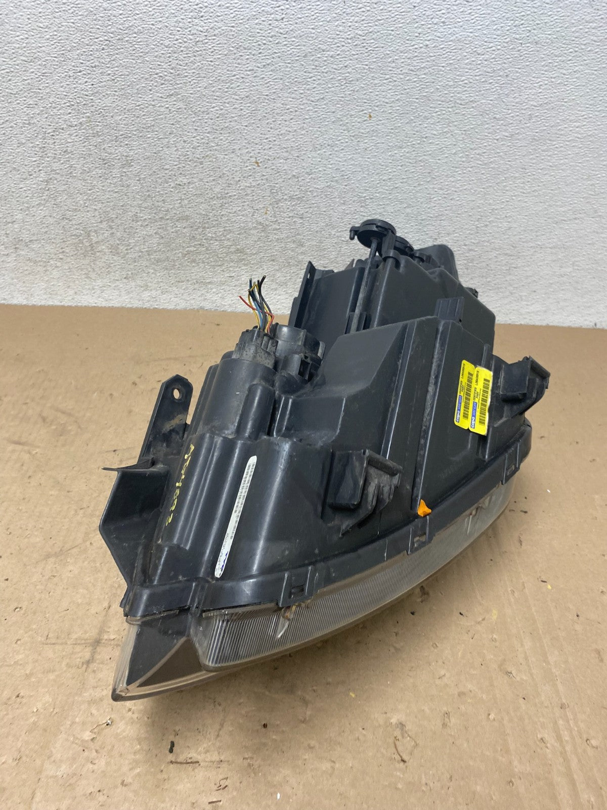 2012 - 2013 Kia Soul Right Passenger RH Headlight Halogen TYC AG4893 DW7