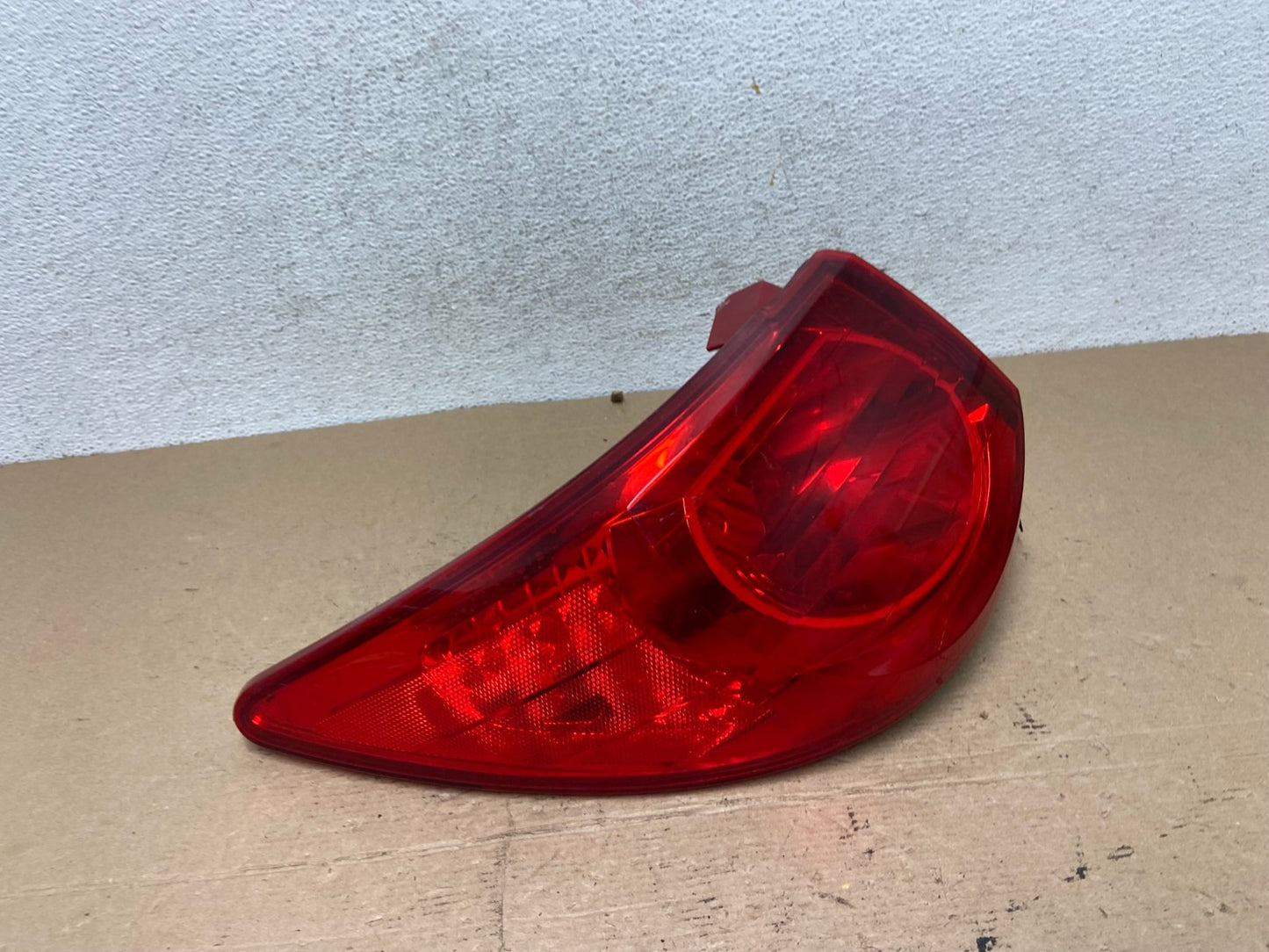 2009 2010 2011 2012 Chevrolet Traverse Left Driver LH Tail Light AF4773 LK2
