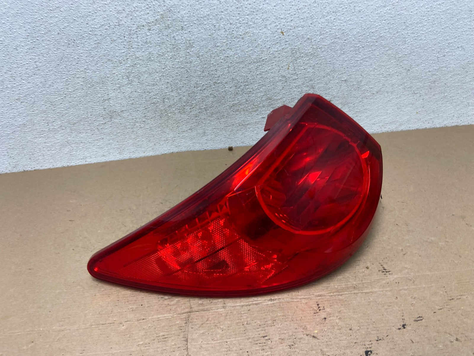 2009 2010 2011 2012 Chevrolet Traverse Left Driver LH Tail Light AF4773 LK2