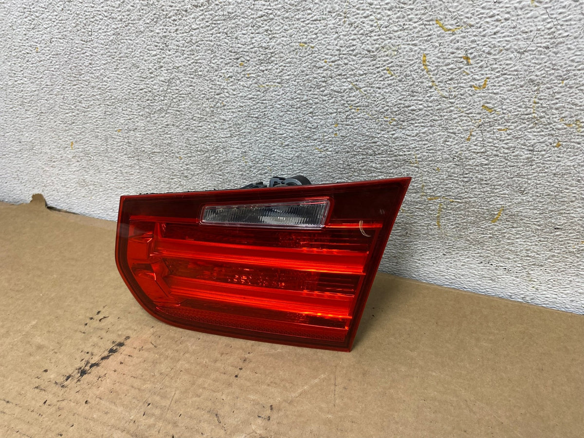 2012 to 2015 BMW 3 328i 335i F30 Right Passenger RH Tail Light Inner AH7991 LK2