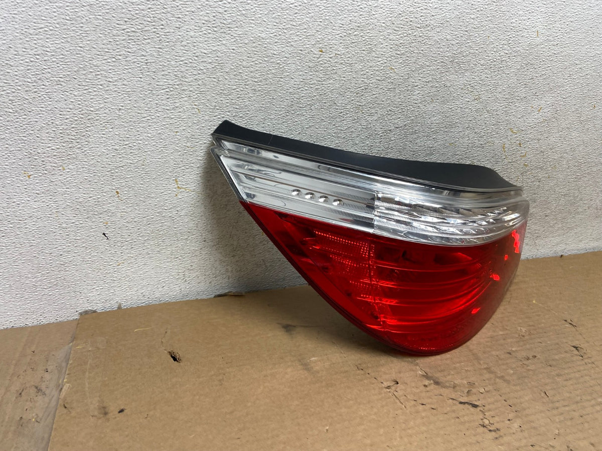 2008 2009 2010 BMW 5 525i 530i Left Driver Lh Tail Side Light AH4331 LK1