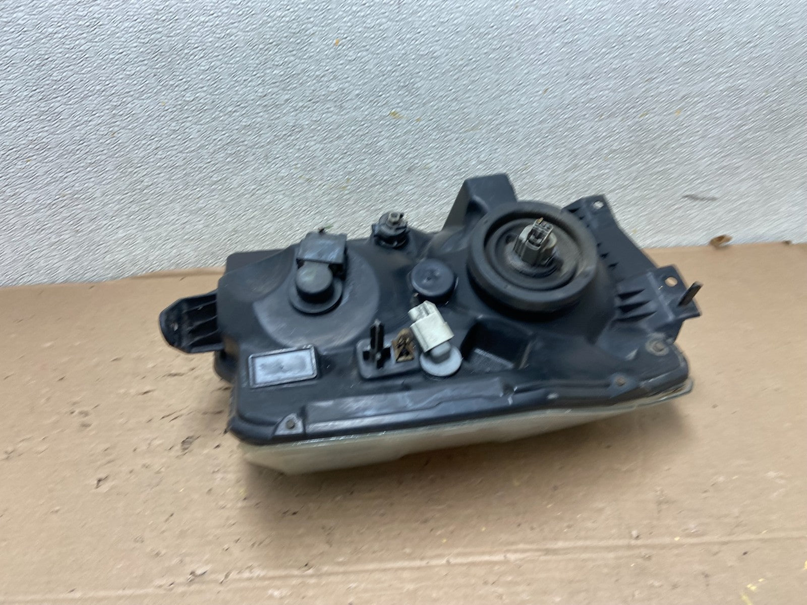 2008-2014 Ford Econoline E150 E250 E350 Left Driver LH Headlight OEM AB0895 DW7