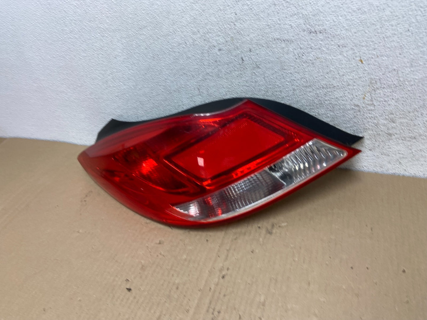 2011 2012 2013 Buick Regal Left Driver LH Side Tail Light AE9517 DW1