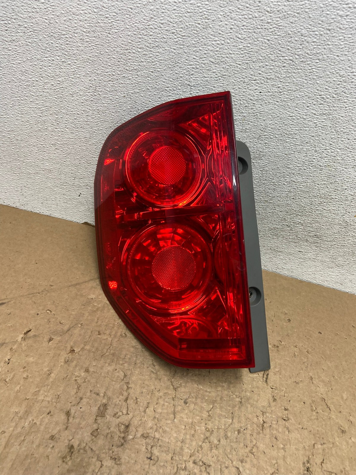 2003 2004 2005 Honda Pilot Left Driver LH Side Tail Light AG1445 LK0