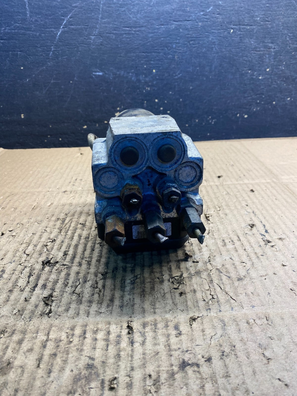 2003 2007 Ford E250 E350 Anti-Lock ABS Antilock Brake Pump AB3512 DG3