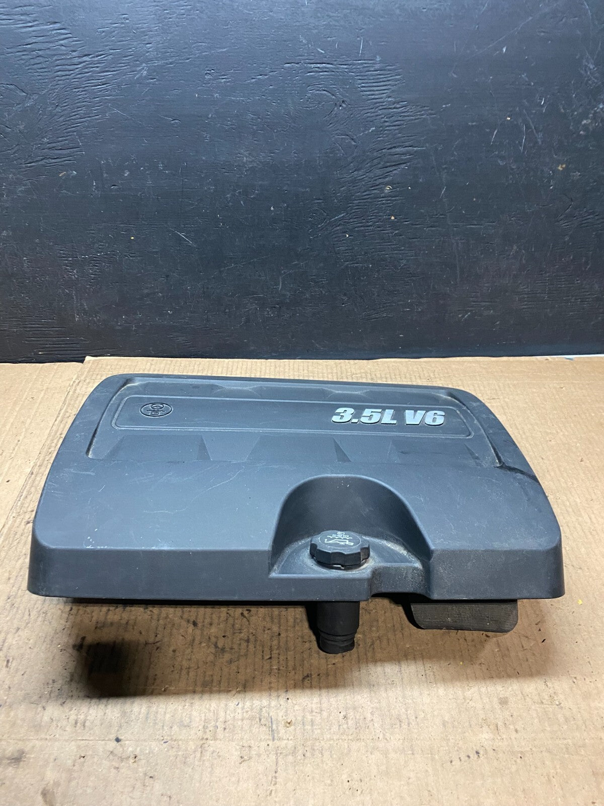 2008 to 2010 Saturn Aura 3.5L Engine Motor Cover G2825 PS1