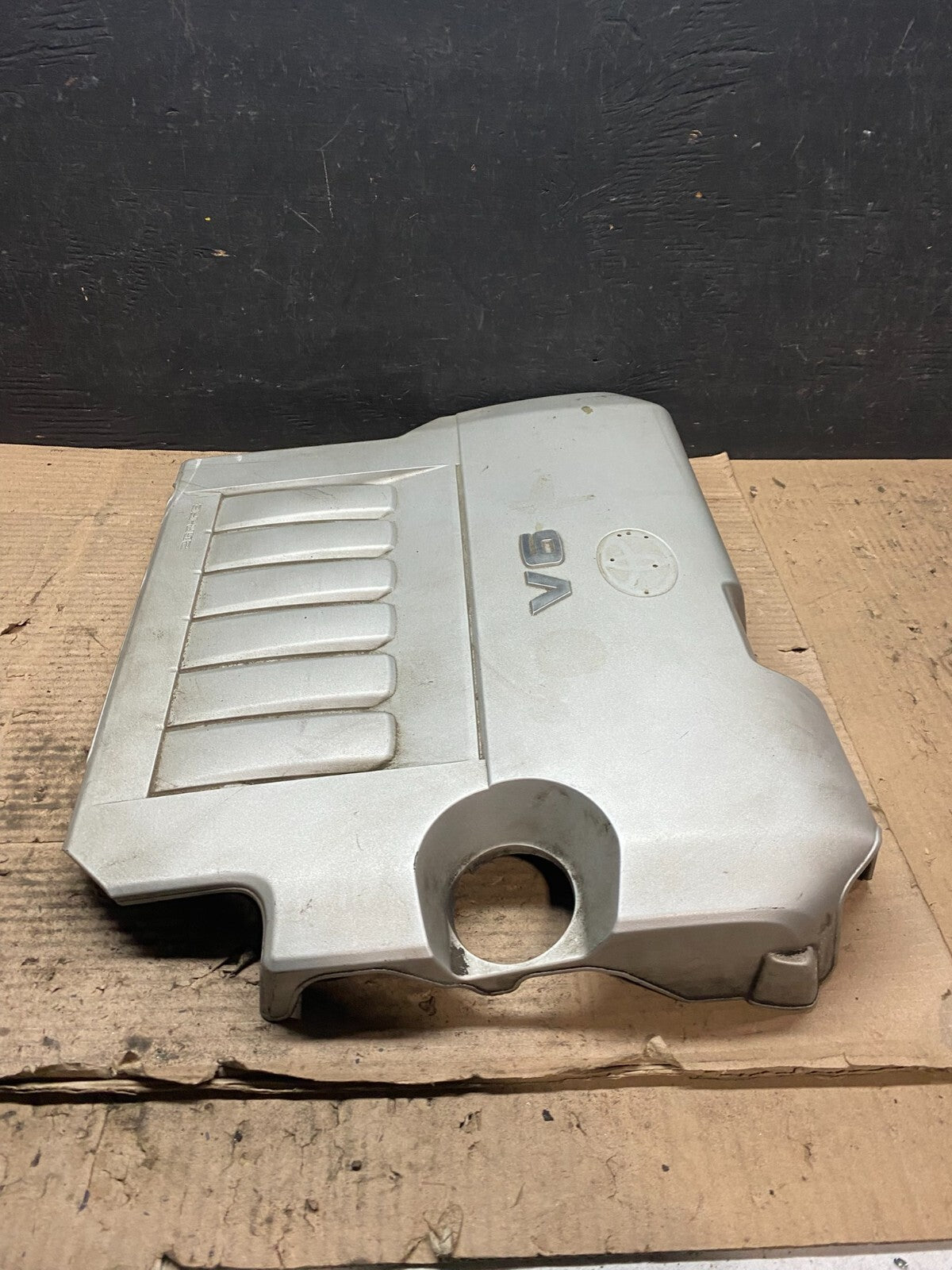 2008 to 2010 Toyota Highlander rav4 Top Engine Cover Lid H4153 DG12