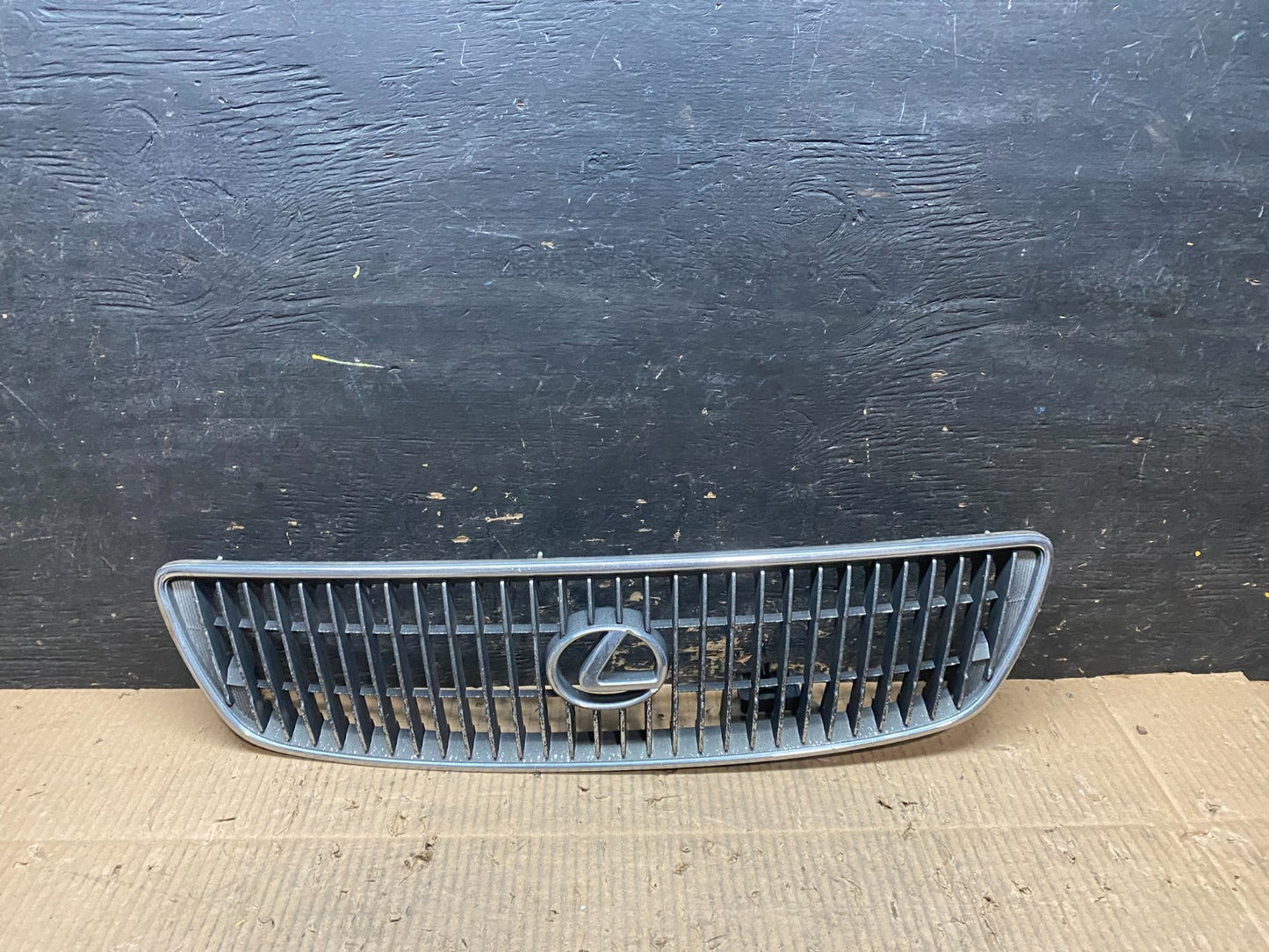1998 to 2005 Lexus GS300 Front Upper Chrome Grill Grille OEM T9549 DG0