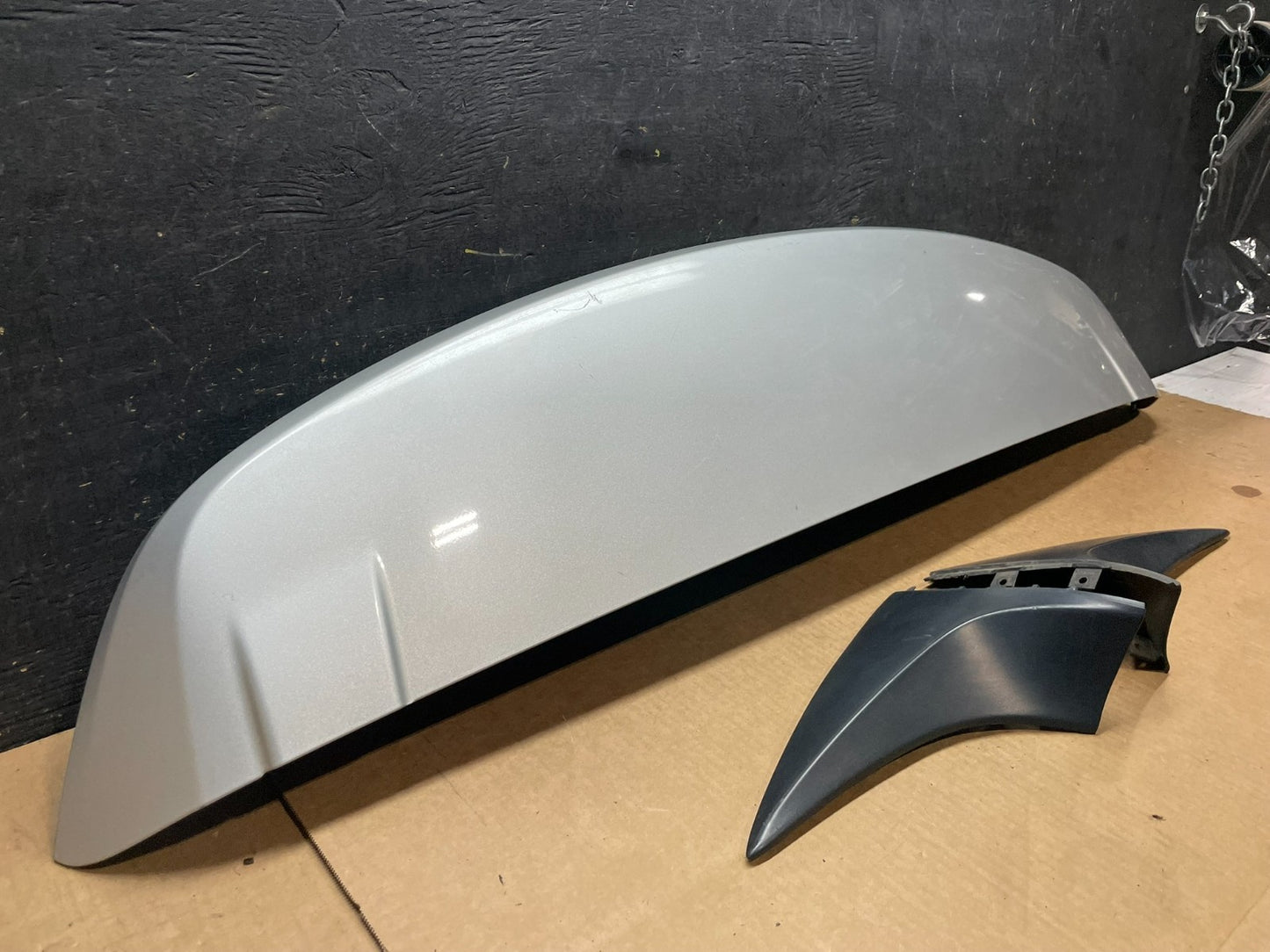 2013 to 2020 Nissan Pathfinder Rear Spoiler Wing Oem AA9031 DG2