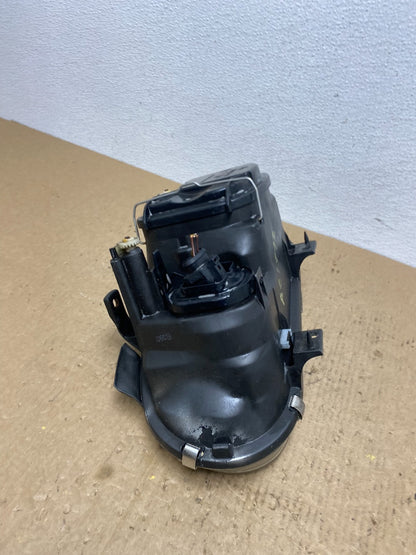 1997-2003 Volkswagen Golf MK4 Right Passenger Side Halogen Headlight AC1597 DW8