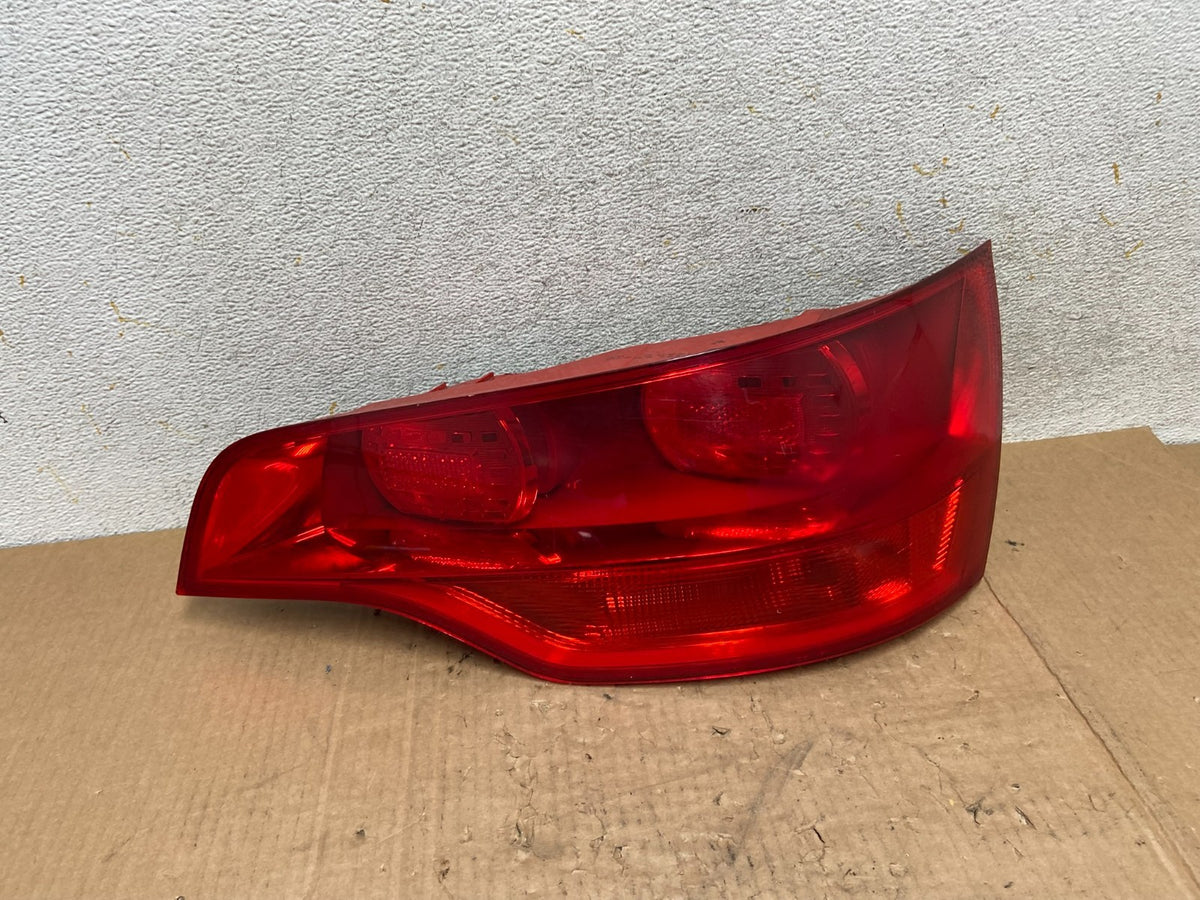 2007 2008 2009 Audi Q7 Right Passenger Rh Side Tail Light AI5432 LK0
