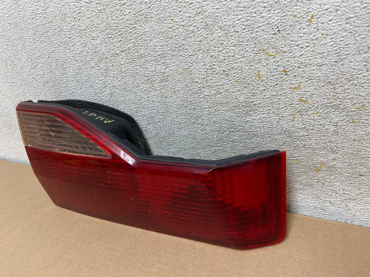 1998 to 2000 Honda Accord Left Driver LH Side Inner Tail Light AH9301 LK1