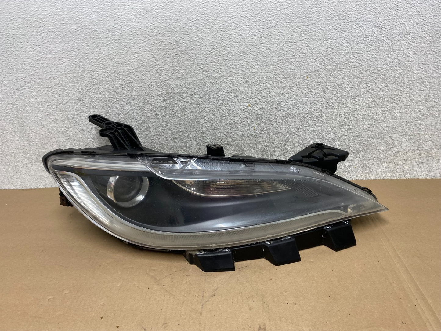 2015 2016 2017 Chrysler 200 Right Passenger Rh Side Halogen Headlight AG4526 DW0
