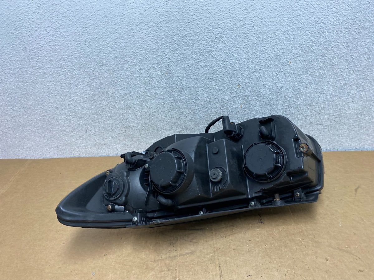2007 2008 2009 Hyundai Santa Fe Right Passenger Halogen Headlight AD6333 DW5