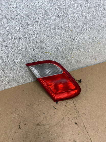 1998-2003 Mercedes Benz CLK Inner Left Driver LH Side Tail Light Lamp P6490 DW2