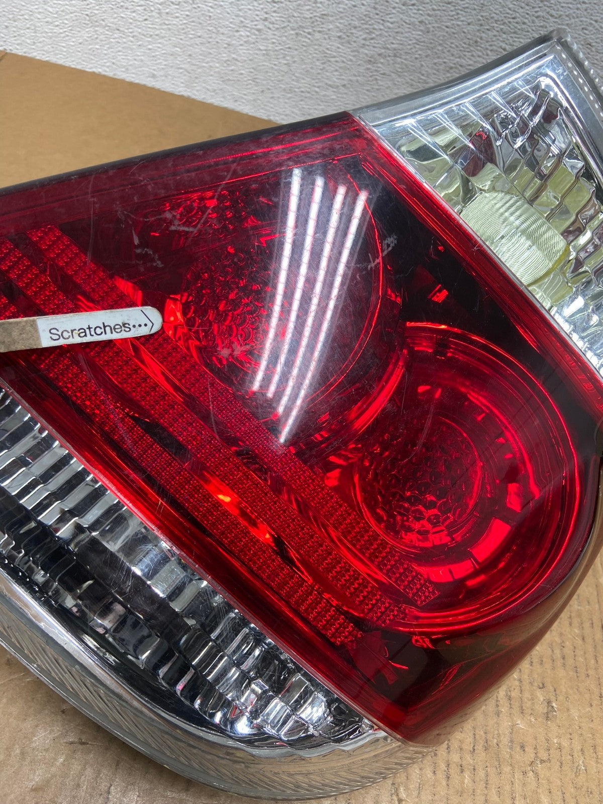 2005 to 2006 Toyota Camry Tail Light Right Passenger Side AE0254 LK3