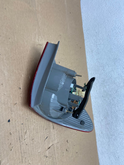 2006 - 2008 Toyota Corolla Right Passenger RH Side Tail light AD3943 LK4