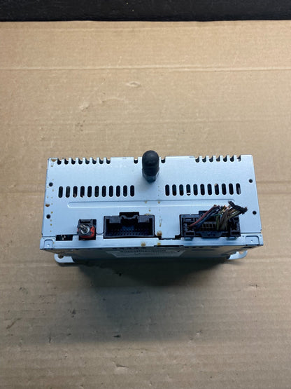 2013 to 2014 Ford Explorer Audio Equipment Radio Receiver AM FM CD AE8160 DG5