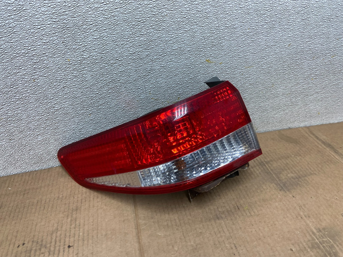 2003 to 2004 Honda Accord Sedan Left Driver Lh Side Tail light AA5324 DW2