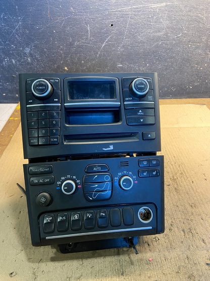 2003-2006 Volvo XC90 Center A/C Climate Control Radio Panel Bezel Z2077 DG0