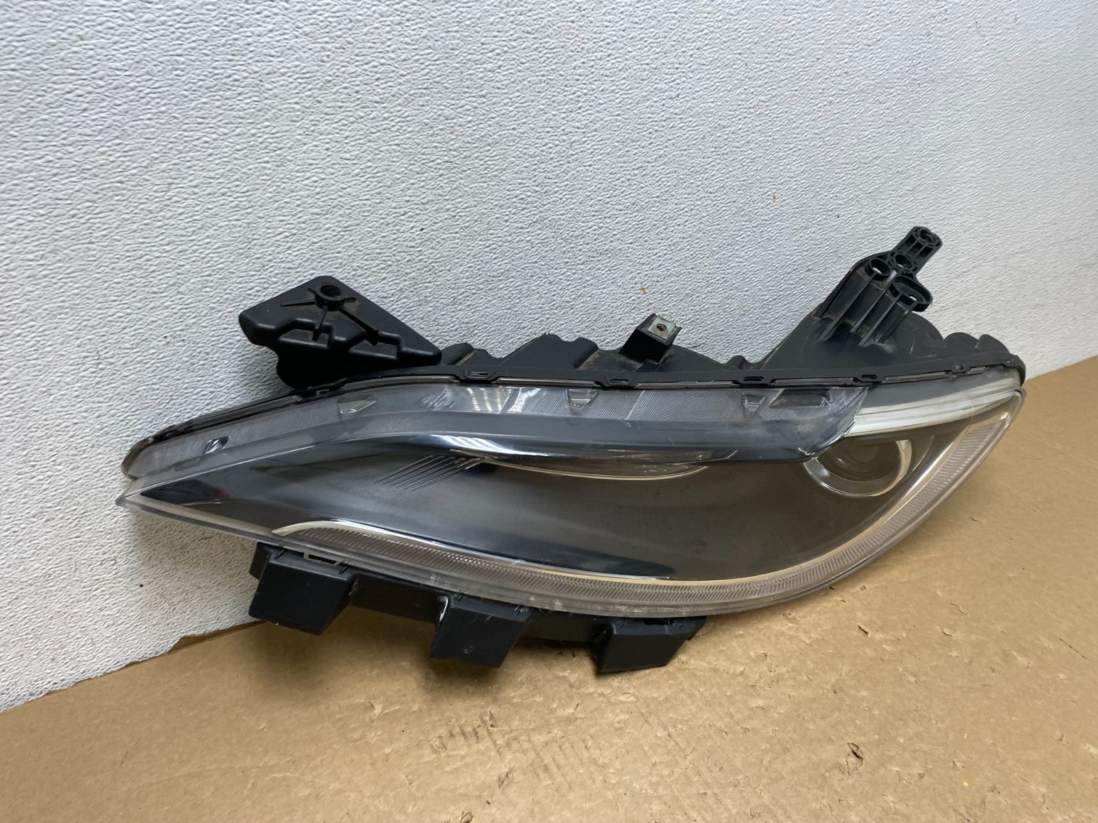 2015 2016 2017 Chrysler 200 Left Driver LH Side Halogen Headlight AF7929 DW2