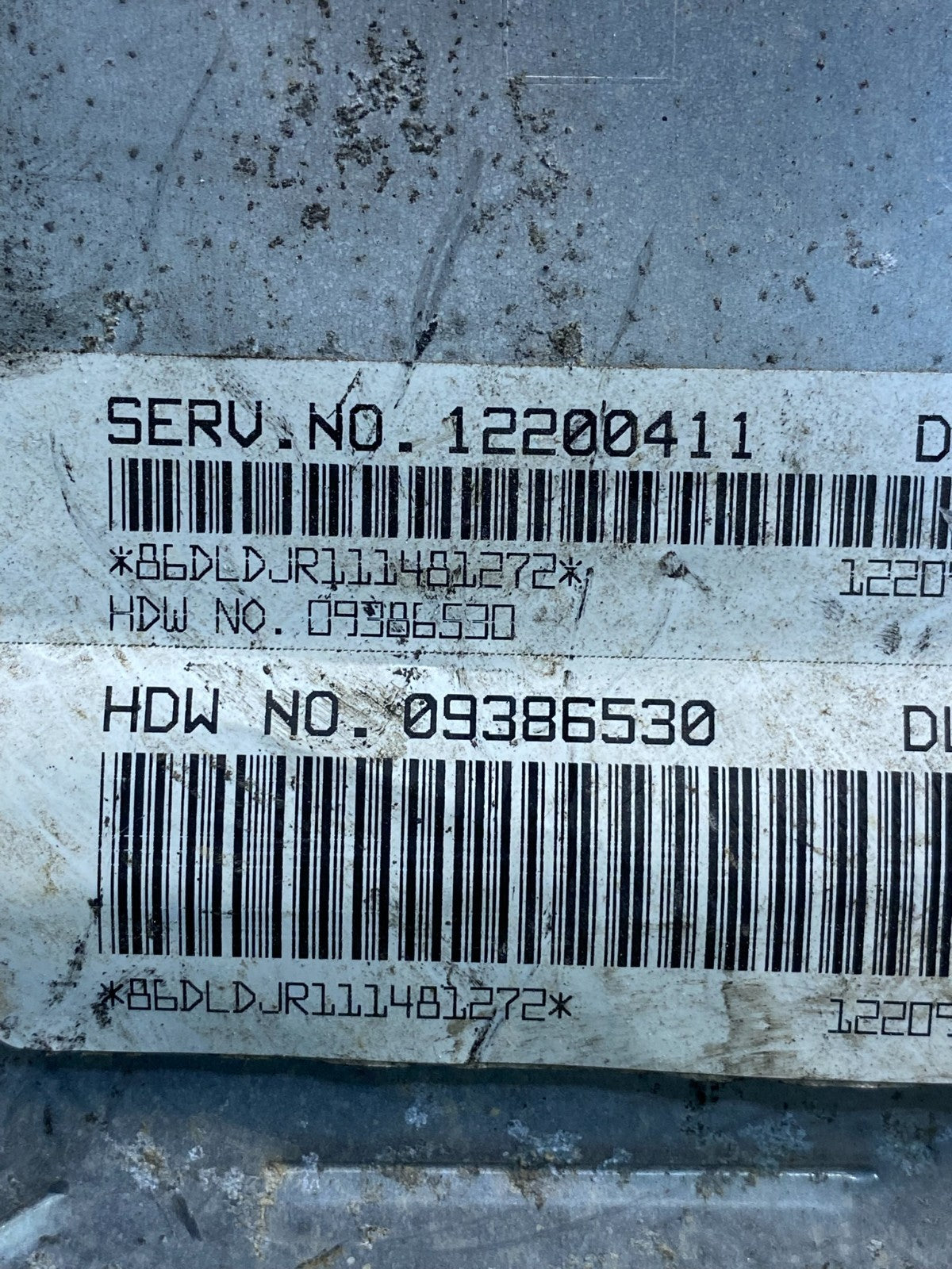 2001-2002 Silverado Tahoe Engine Computer Module 12200411 ECM ECU AH7239 DW2