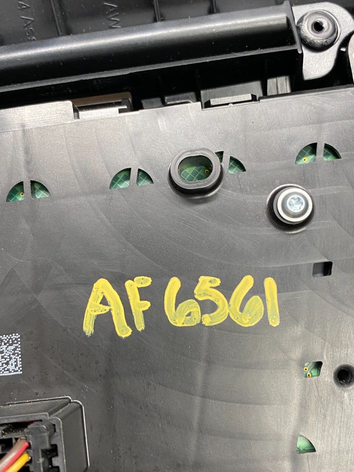 2015 to 2018 Ford Focus Center Radio Stereo Control Unit Trim AF6561 DG6