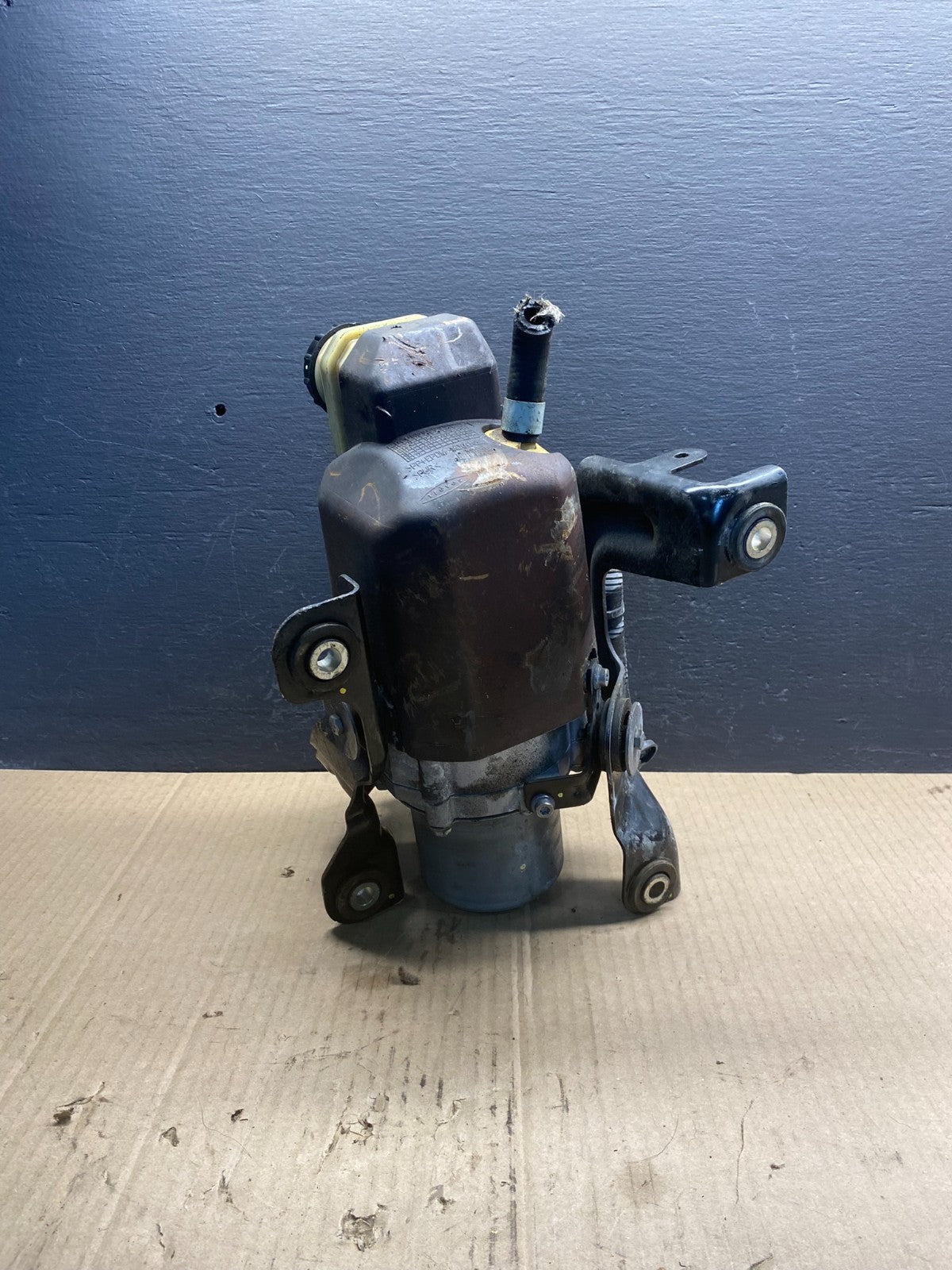 2017 - 2020 Nissan Pathfinder Electric Hydraulic Power Steering Pump AC0900 DG5